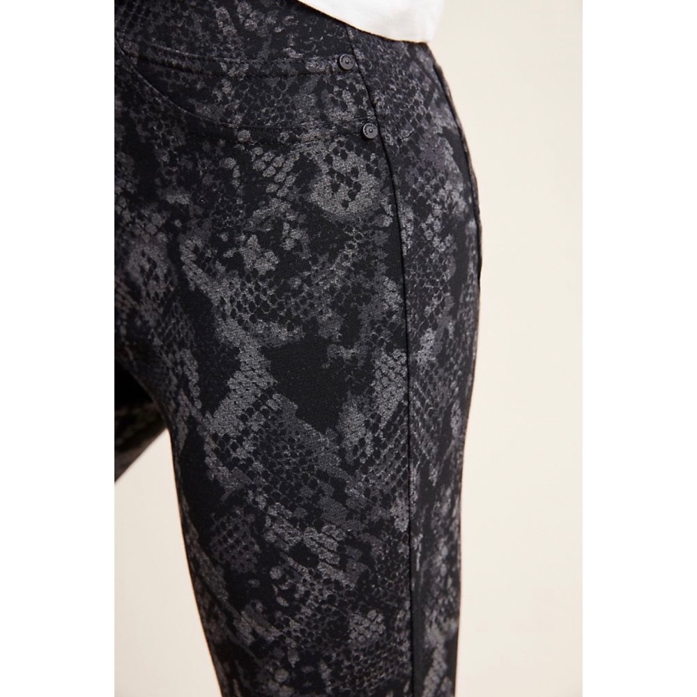 Anthropologie Sanctuary Snake-Printed Leggings - Picture 2 of 6
